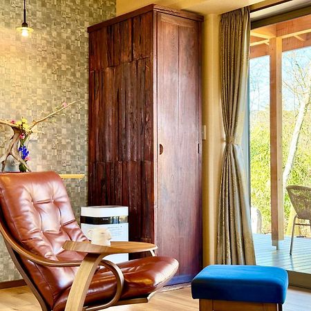 Private Villa Ietona Fujikawaguchiko Bagian luar foto