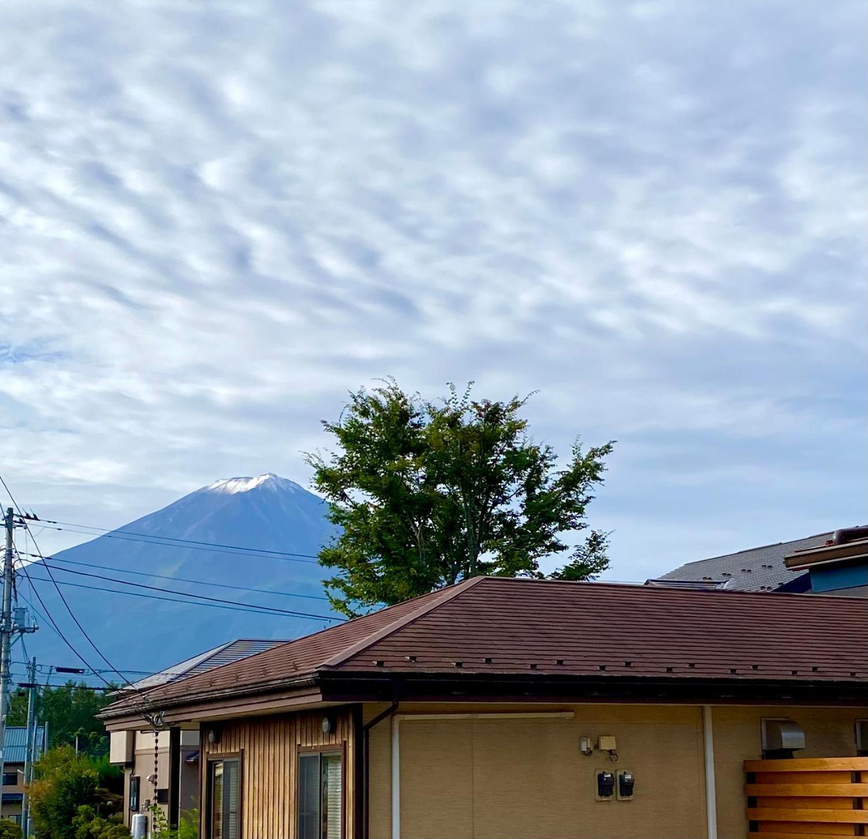Private Villa Ietona Fujikawaguchiko Bagian luar foto